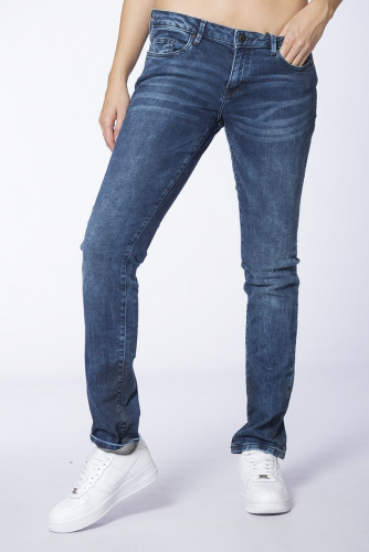 Зауженные голубые джинсы с запилами - s.Oliver