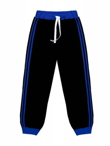 Спортивный комплект для мальчика с полосатой футболкой и черными брюками