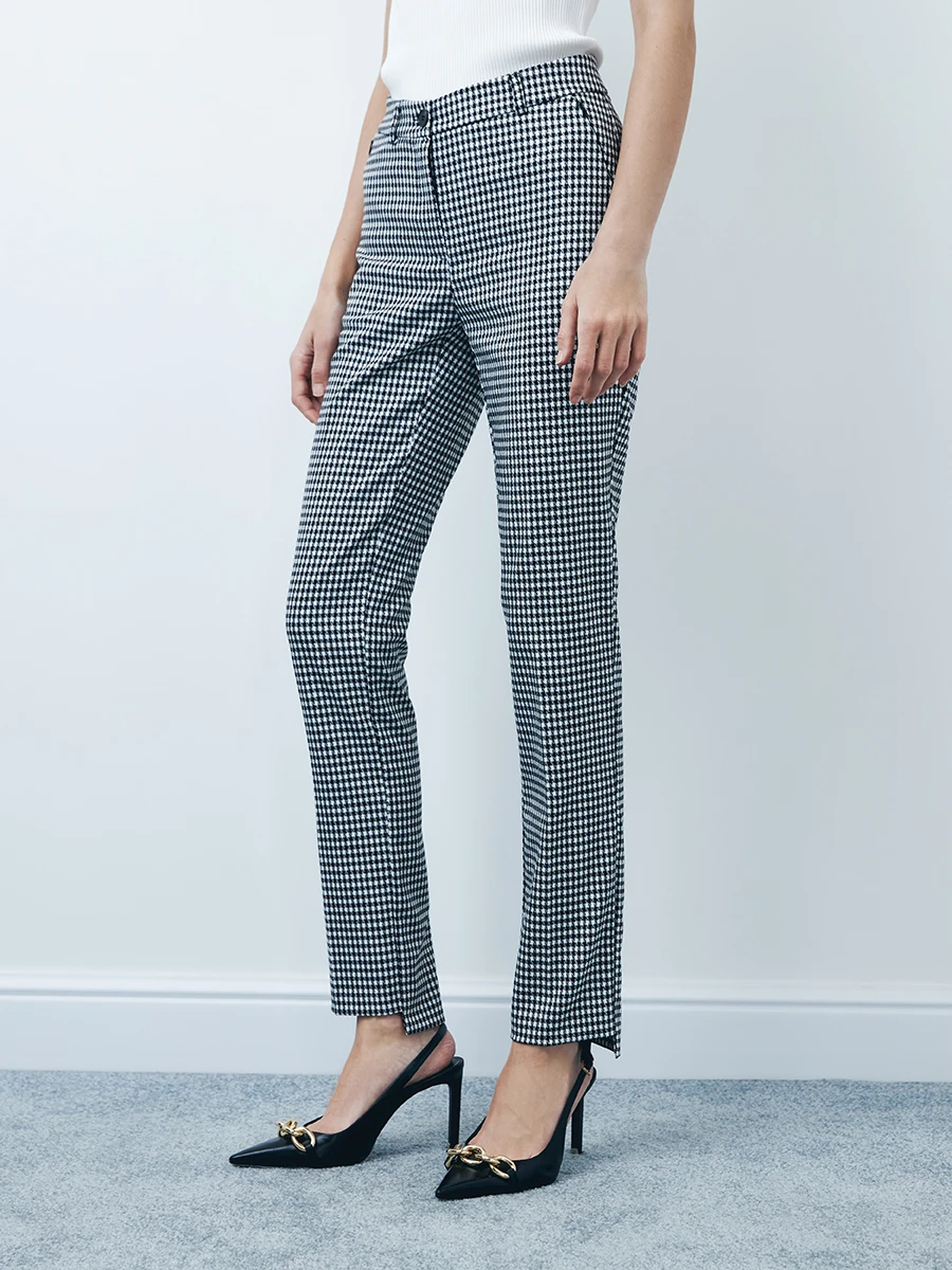 Ст.цена 1590р Брюки в клеточку Черный 15.015.0133.101.1