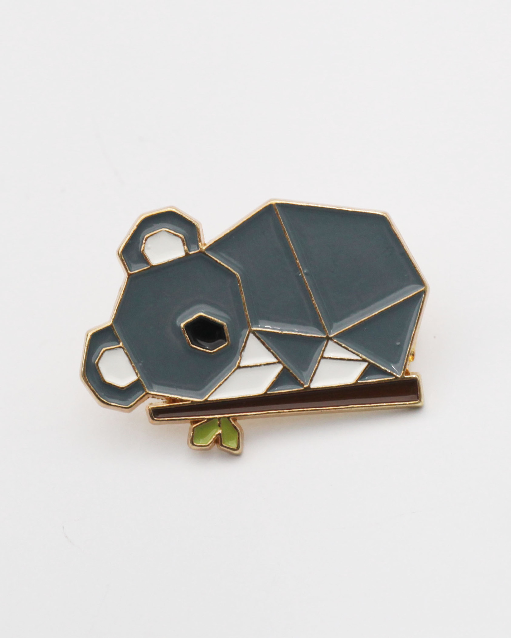 Металлический значок