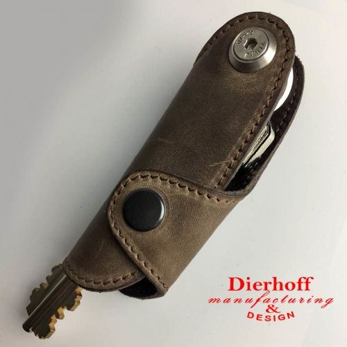 Мужская кожаная ключница Dierhoff Д 6011-922
