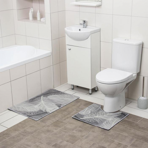 Набор ковриков для ванной и туалета Доляна «Пёрышки», 2 шт: 50×80, 40×50 см, цвет серый
