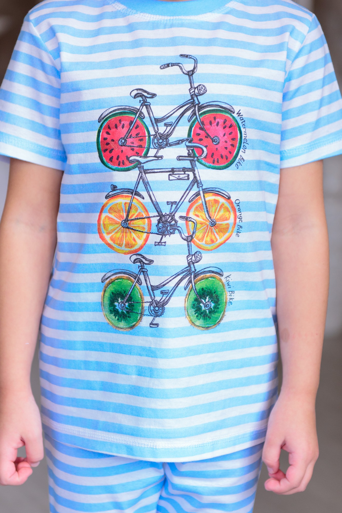 Костюм детский из футболки и бридж из кулирки Fruits & bikes голубой