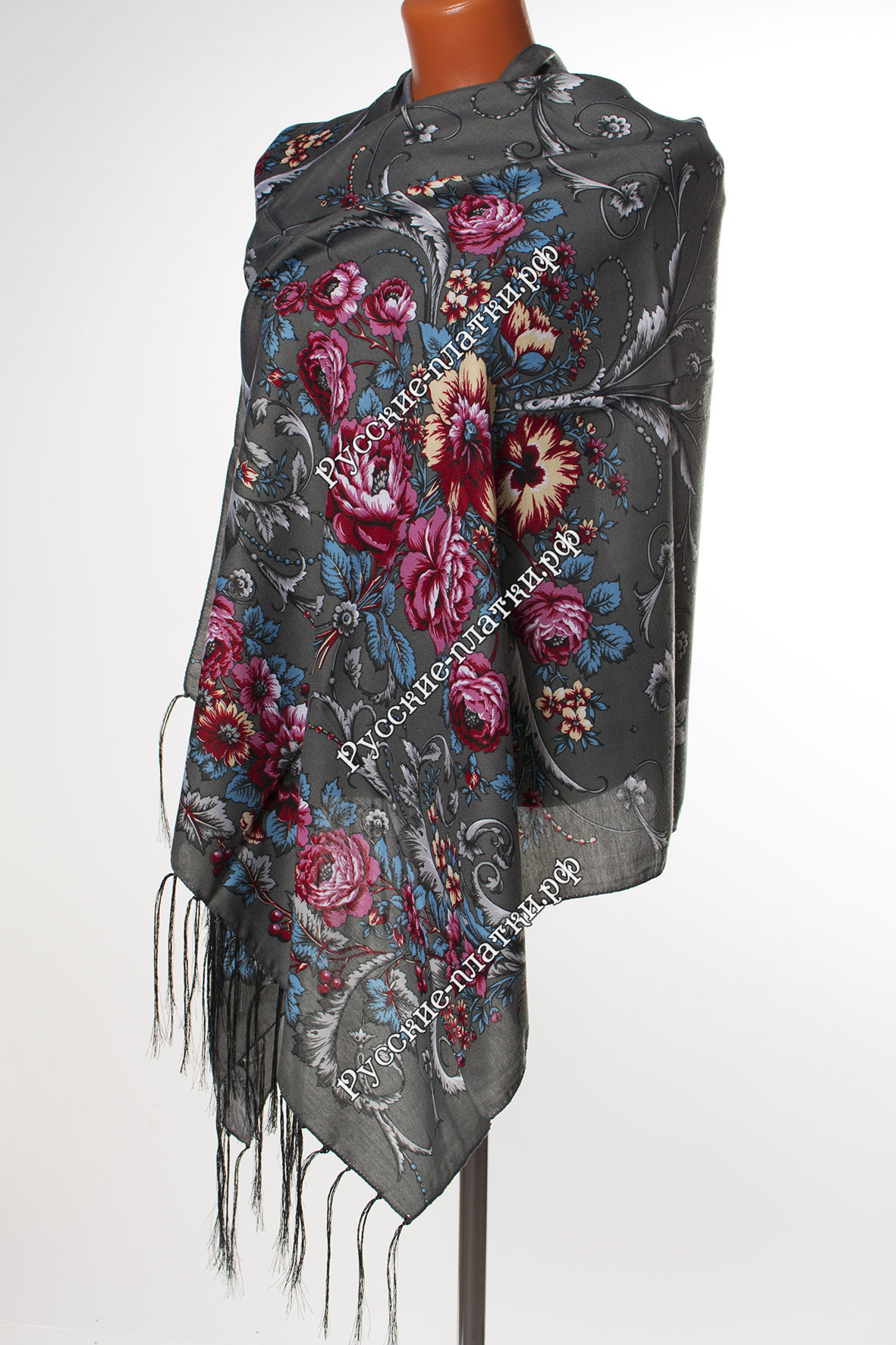 шарф с кисточками. валяные палантины. палантин кисти. палантин кисти. палантин женский розовый с кисточками.