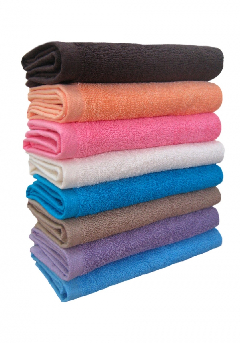 Купить полотенце нижний новгород. Полотенце махровое. Цветные полотенца. Полотенца махровые большие. Махровые полотенца цветастые.