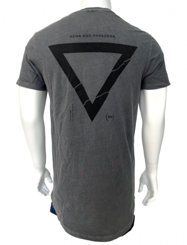 Серая мужская футболка NXP с треугольником на спине  №615