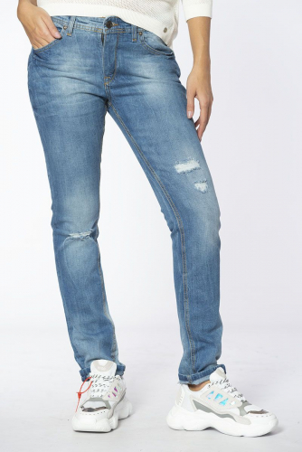 Рваные джинсы голубого цвета - Pull & Bear