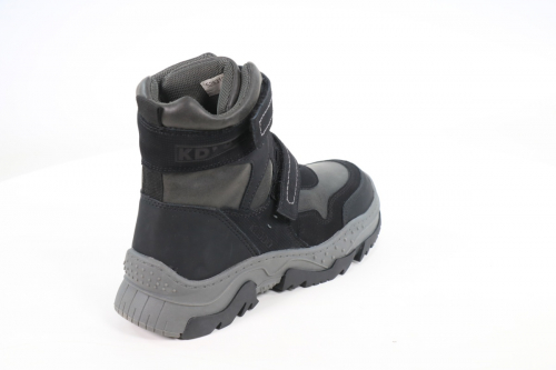 528310/10-02 черный иск.нубук детские (для мальчиков) ботинки (О-З 2022)