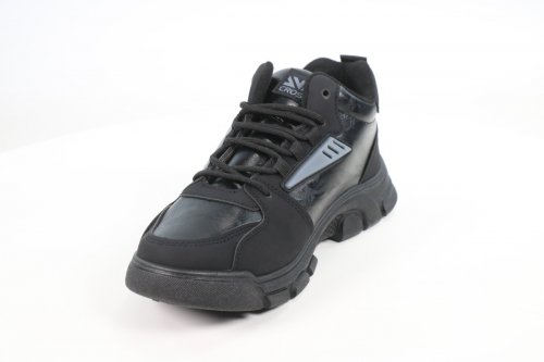 228160/01-01 черный иск.кожа подростковые (для мальчиков) ботинки (О-З 2022)