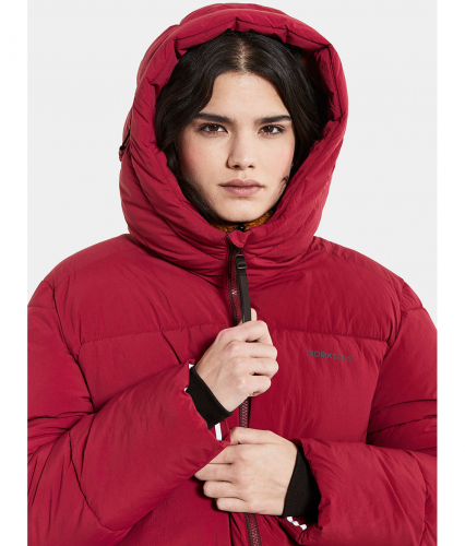 NOMI Куртка женская удлиненная 497 рубиново-красный