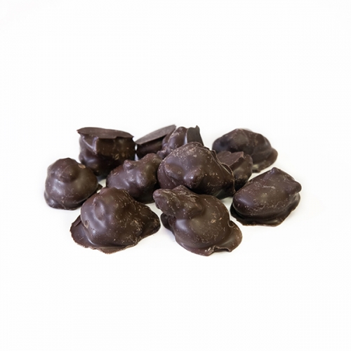 Абрикос с грецким орехом в темной шоколадной глазури