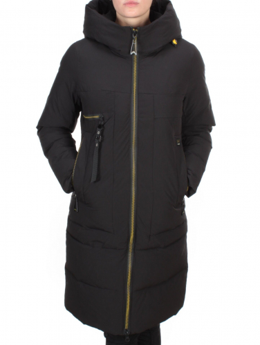 888 BLACK Пальто зимнее женское VINVELLA (200 гр. холлофайбер) размер S - 42 российский