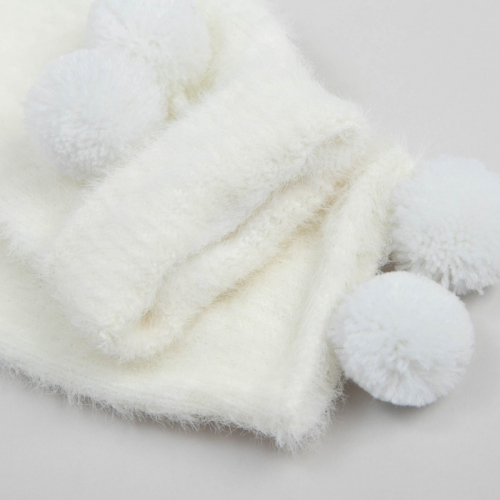 Носки женские махровые MINAKU с бомбошками, цвет белый, размер 36-39 (23-25 см)