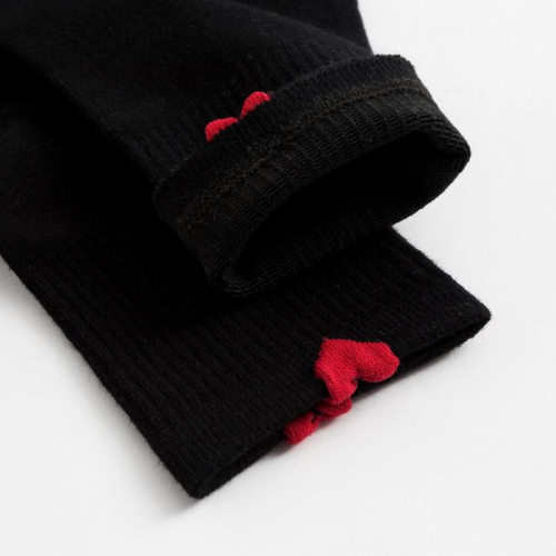 Носки женские MINAKU «Сердечки» цв.черный, размер 22-25