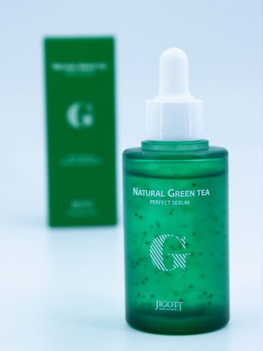 JIGOTT - СЫВОРОТКА ДЛЯ ЛИЦА С ЗЕЛЁНЫМ ЧАЕМ NATURAL GREEN TEA PERFECT SERUM, 50 ML