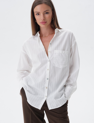 Ст.цена 1590 руб. Свободная блузка из легкой ткани в полупрозрачную полоску_белый