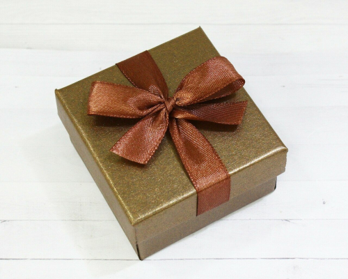 Подарочная коробочка(6*6) 