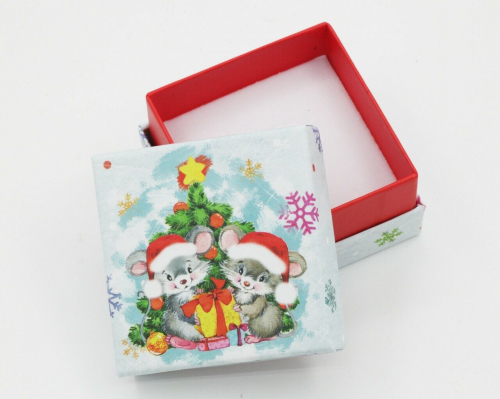 Подарочная коробочка(5.5*5.5) Новогодние мышки