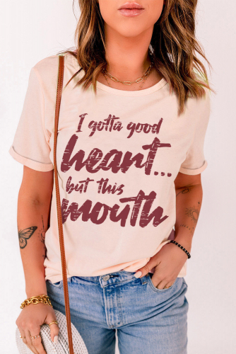 Розовая футболка с надписью: I Gotta Good Heart But This Mouth