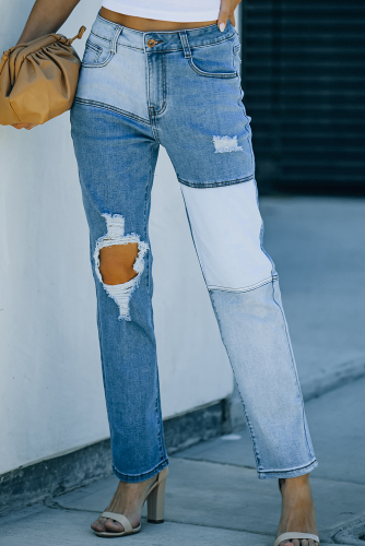 Прямые джинсы голубого цвета в стиле колор блок