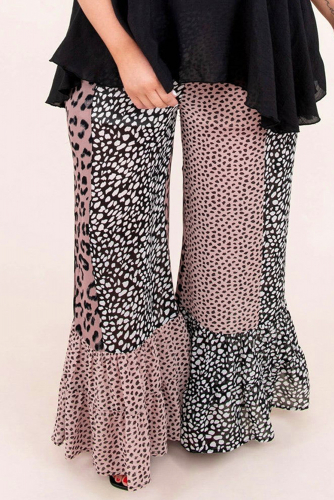 Розовые широкие брюки плюс сайз с леопардовым принтом и оборками