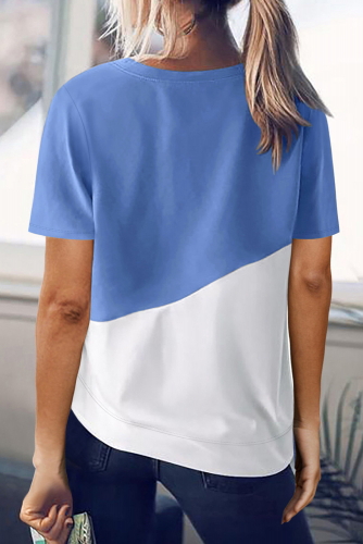 Бело-голубая свободная футболка