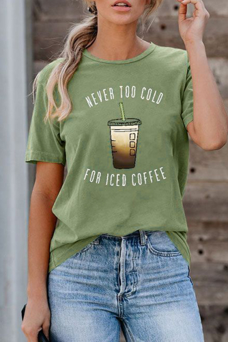 Зеленая футболка с надписью: NEVER TOO COLD FOR ICED COFFEE