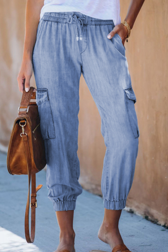 Небесно-голубые джинсовые джоггеры с карманами