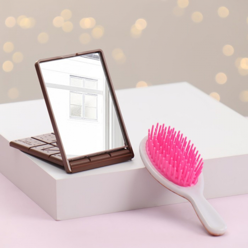 Подарочный набор «Сладкая красота», 2 предмета: зеркало, массажная расчёска, цвет МИКС