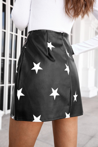 Черная мини-юбка из искусственной кожи со звездным принтом