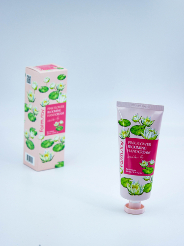 FARMSTAY - КРЕМ ДЛЯ РУК С ЭКСТРАКТОМ ЛЕПЕСТКОВ ВОДЯНОЙ ЛИЛИИ PINK FLOWER BLOOMING HAND CREAM WATER LILY, 100 ML