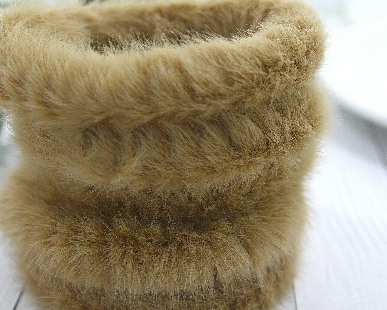 Меховая резинка для волос F1069790729