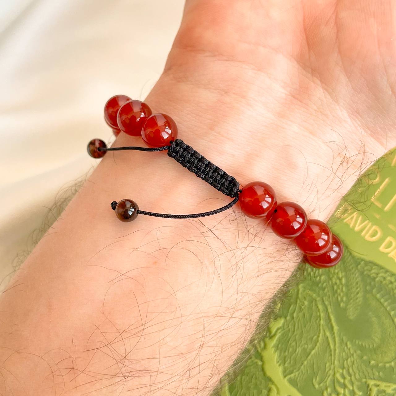 Радуга Самоцветов Браслет регулируемый из Сердолика и Бычьего глаза