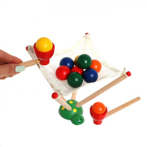 Деревянная игрушка «Вылови шарик», 7,5 × 9,5 × 16,5 см