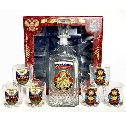 Набор для спиртных напитков «Россия» – графин и 6 стопок в патриотическом дизайне с русским медведем и матрешками  (Цвет упаковки может отличаться, подробности уточняйте у менеджера.)