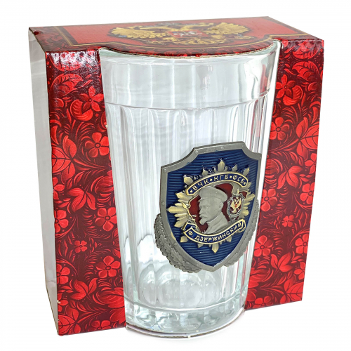 Граненый стакан «Дзержинский» – ностальгическая подарочная серия с профилем железного Феликса №102