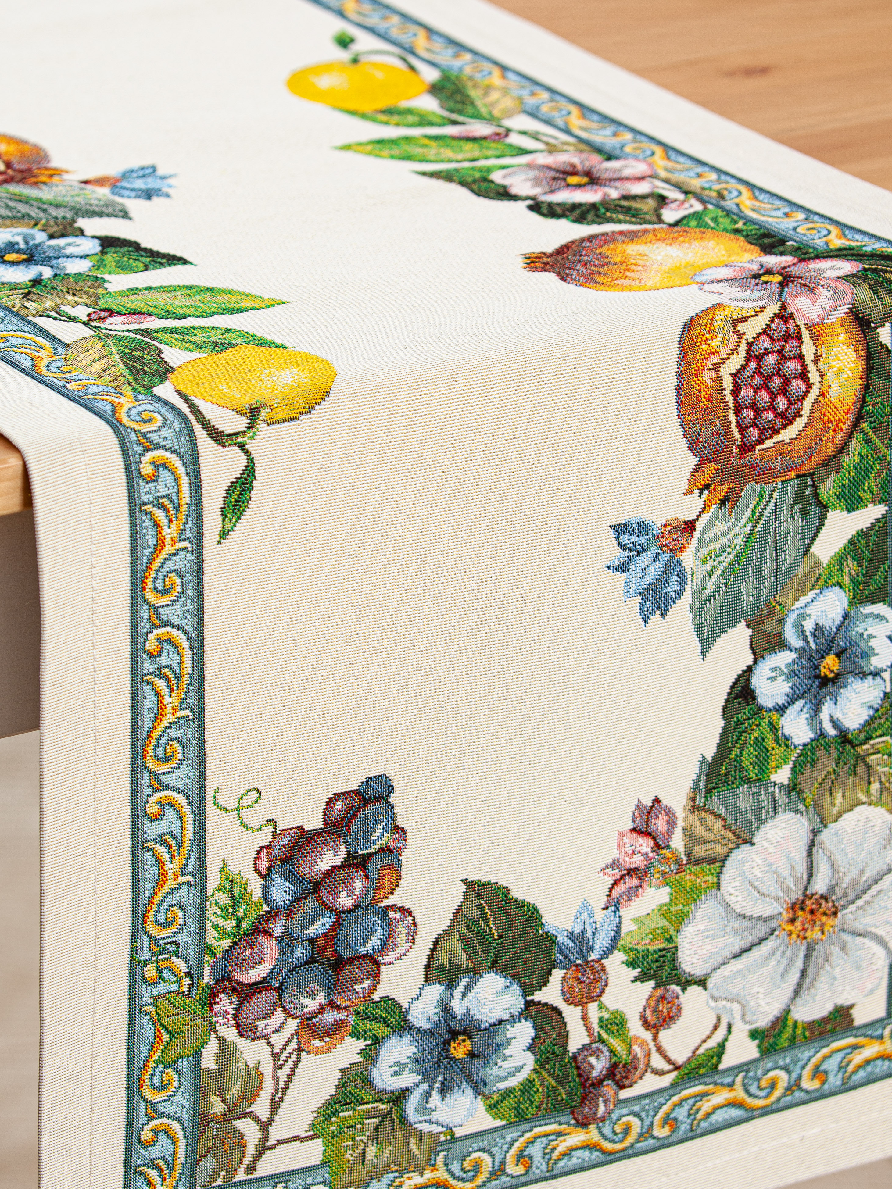 Фруктовый сад Салфетка 44х140 см 02563