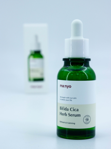 MANYO - СЫВОРОТКА ДЛЯ ЛИЦА С ГАЛАКТОМИСИСОМ И ЭКСТРАКТОМ ЦЕНТЕЛЛЫ BIFIDA CICA HERB SERUM, 50 МЛ.