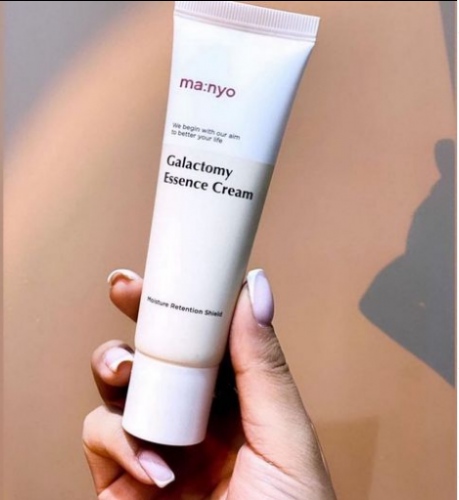 Manyo Factory Galactomy Essence Cream. 50 мл.Крем для проблемной кожи с Галактомисис и ниацинамидом.