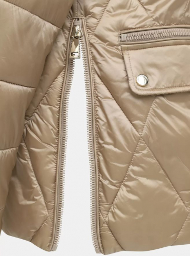Куртка жен беж 12750 ру с 40 по 50 полиуретан-полиэстер, полиэстер утеплитель