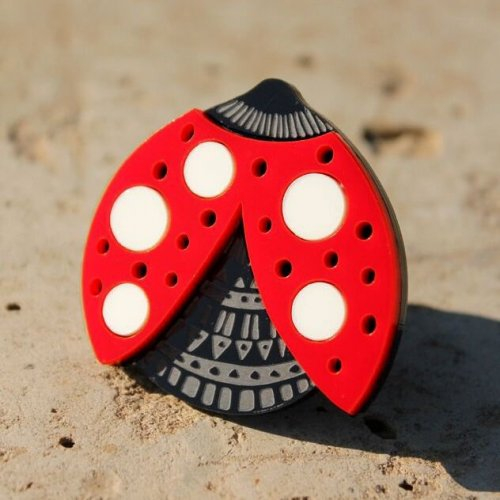 Брошь Lady Bug
