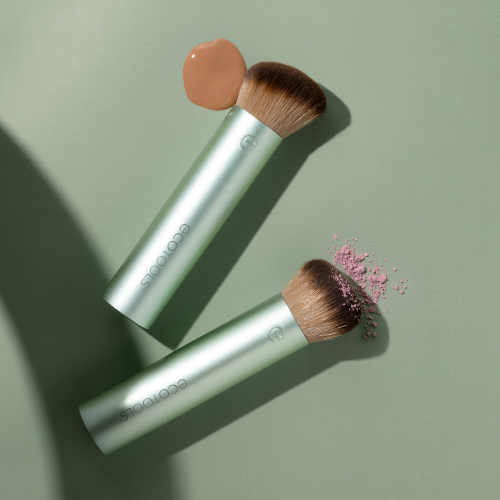 Многофункциональная кисть для сухих косметических средств EcoTools Flawless Finish Brush