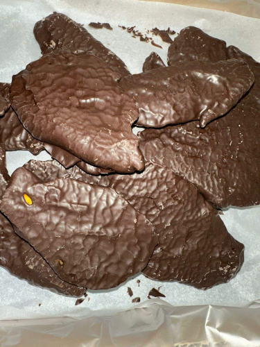 Манго натуральное в шоколаде