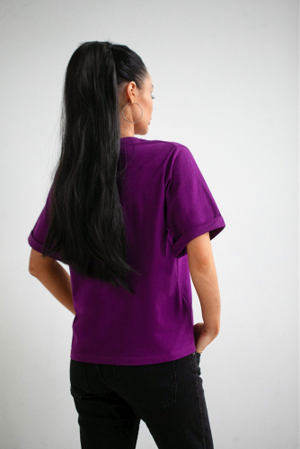 футболка оверсайз с вырезом пурпурная пурпурная