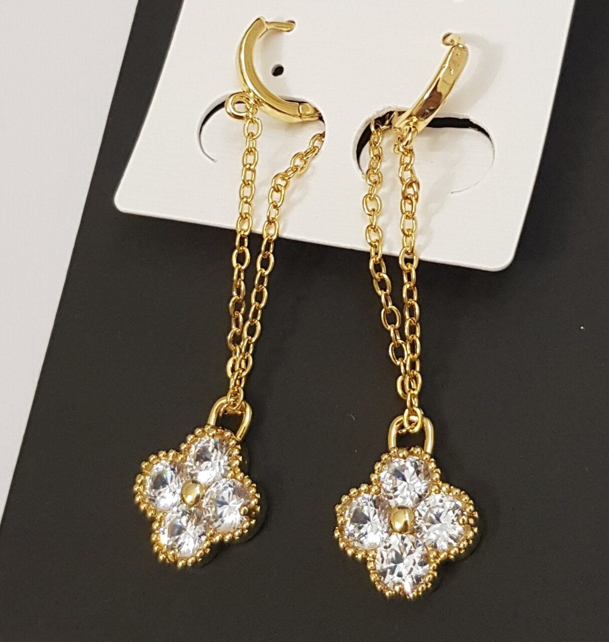 Серьги с цепочками, золотой цвет металла, белые камни, 551009, арт.606.073