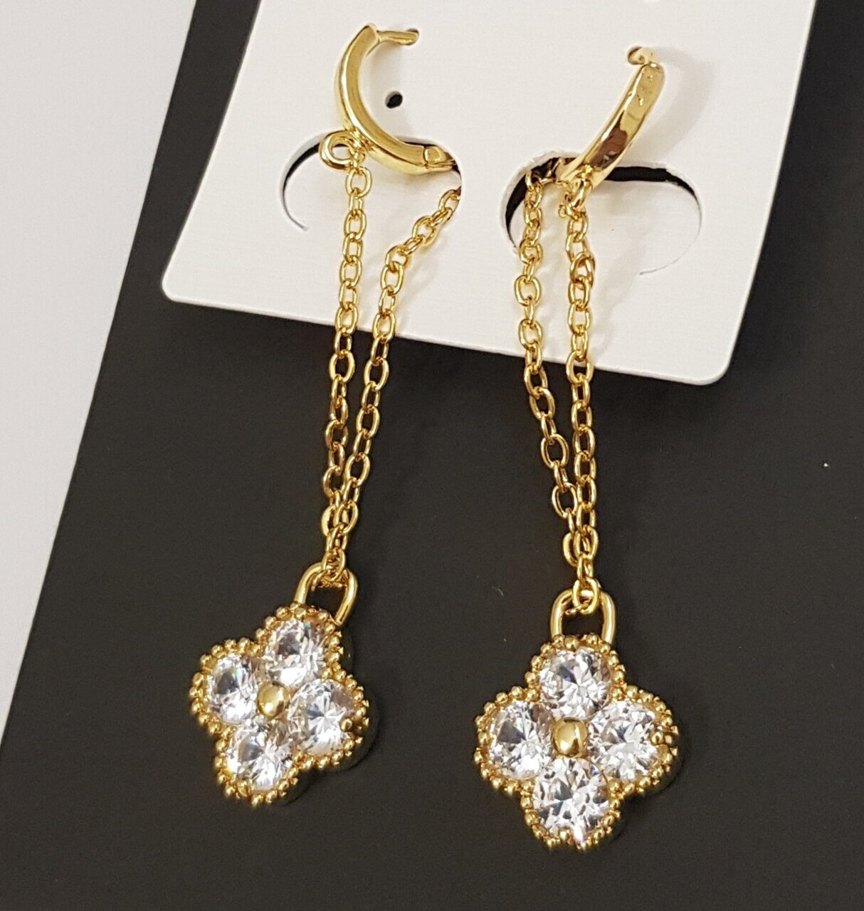 Серьги с цепочками, золотой цвет металла, белые камни, 551009, арт.606.073