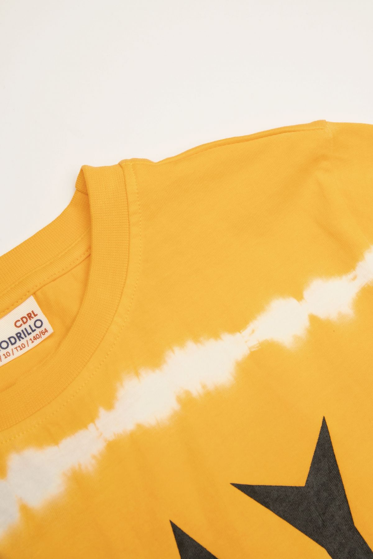 -59% T-shirt z krótkim rękawem wielokolorowa z efektem farbowania tie dye