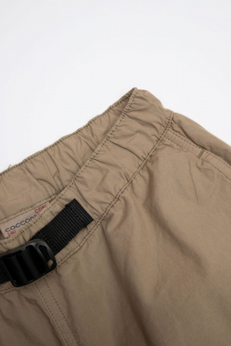 -33% Spodnie tkaninowe khaki o fasonie REGULAR