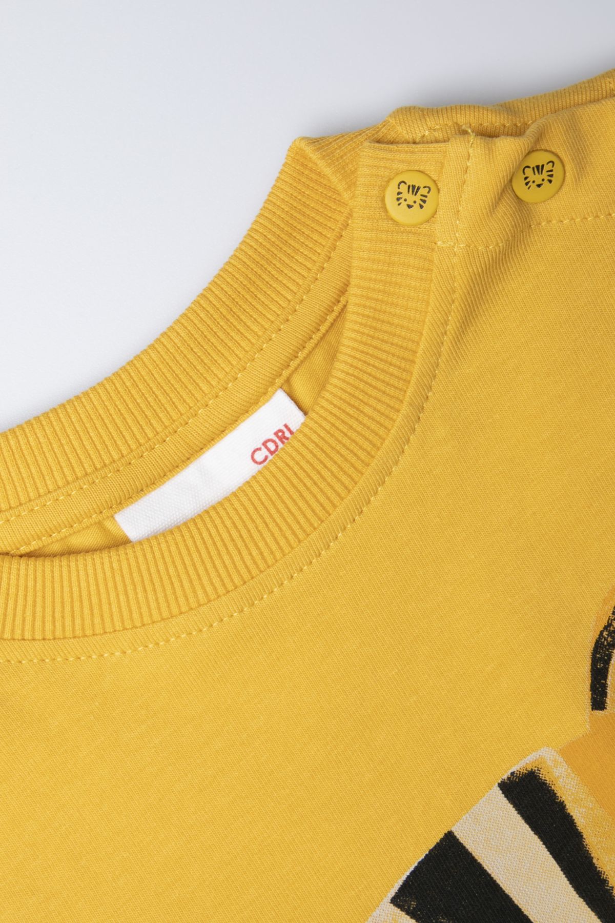-43% T-shirt bez rękawów miodowy z tygrysem