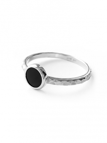 Серебряное узкое кольцо 